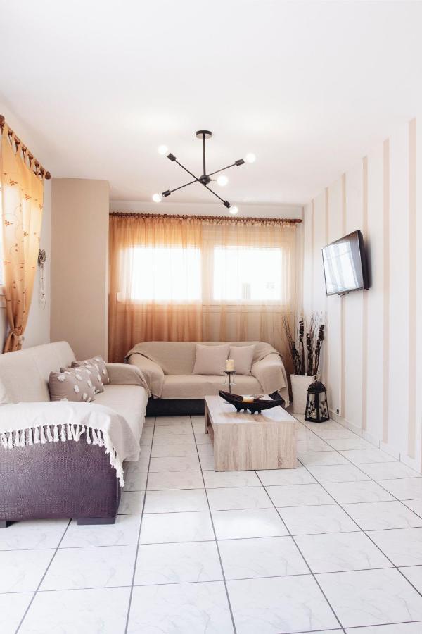 Lydia'S House Villa Кавала Екстериор снимка