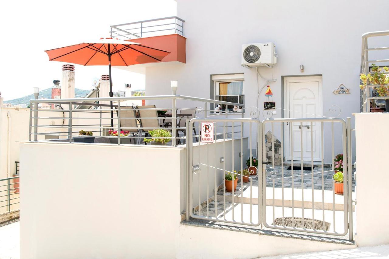 Lydia'S House Villa Кавала Екстериор снимка